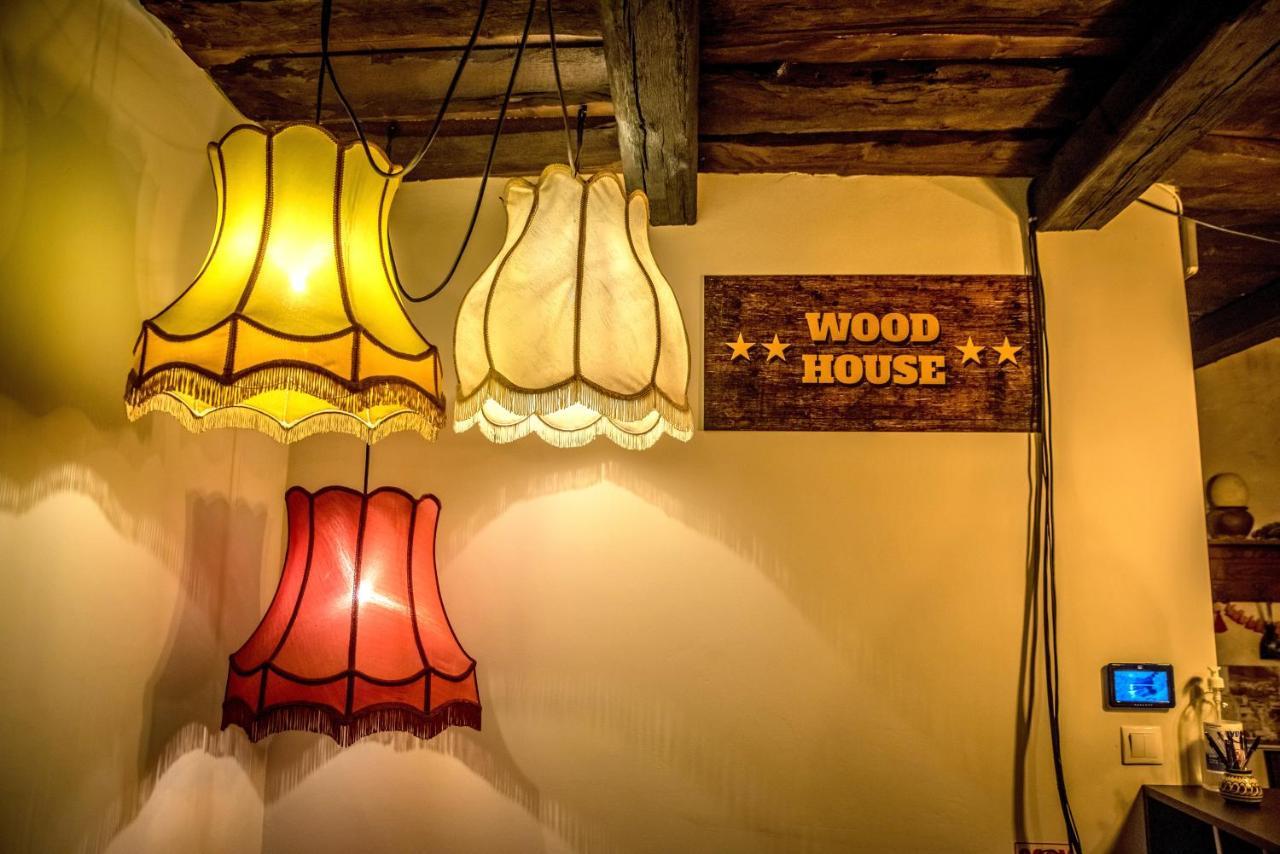 Wood House Republicii Braşov Exterior foto